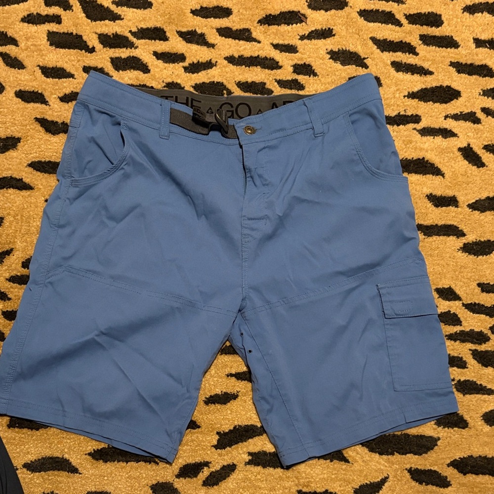 Gerry Men's Blue Cargo Shorts 34